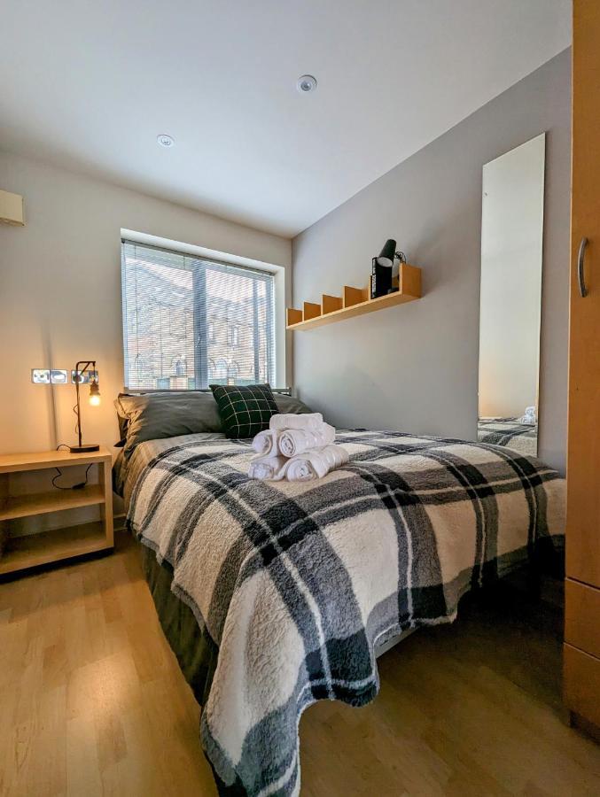 Quayside Apartment With Riverside Views & Parking Newcastle Upon Tyne Kültér fotó